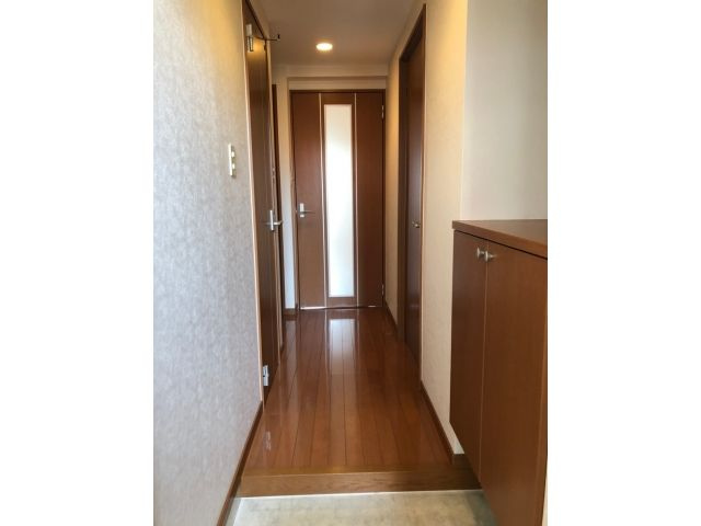 J-スクエアの玄関