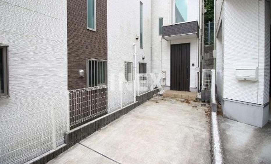 横浜市西区南軽井沢戸建
