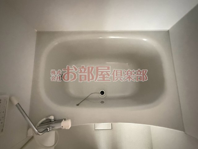 第22上野ビルの浴室|お風呂で日々の疲れを落としましょう