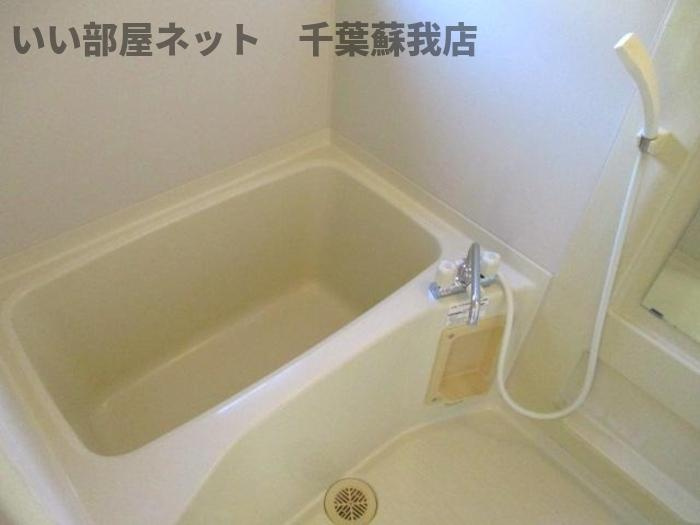 ヴェルドミール　Ａの浴室|ゆったり過ごせるお風呂です