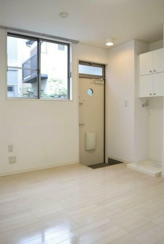 グランエッグス茗荷谷の玄関