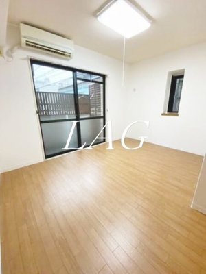 【居間・リビング】 | 日興パレセゾン新宿 | 洋室のお部屋です。
