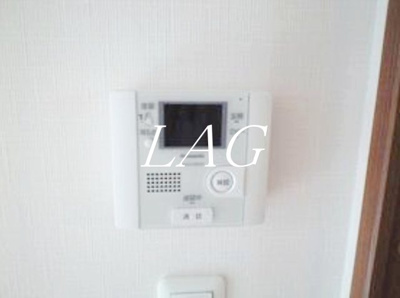 【設備】 | ヴィクトワール | モニター付きインターホンです。
