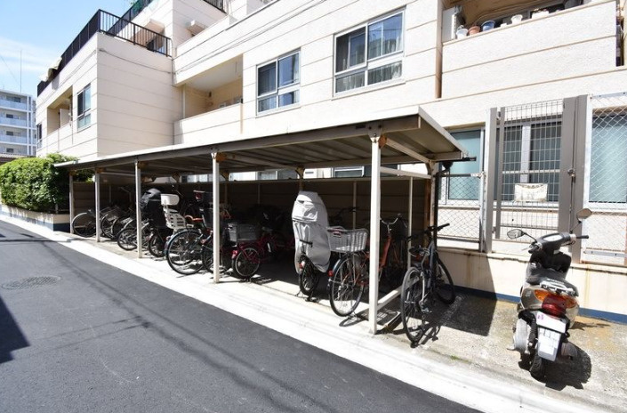 マンション市ヶ谷のその他共用部分|駐輪場・バイク置き場