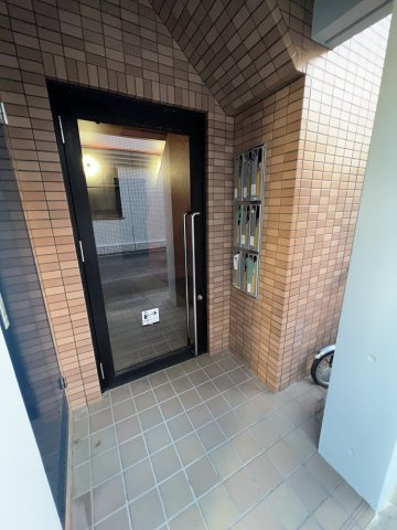 【エントランス】 | リヴェール学園西