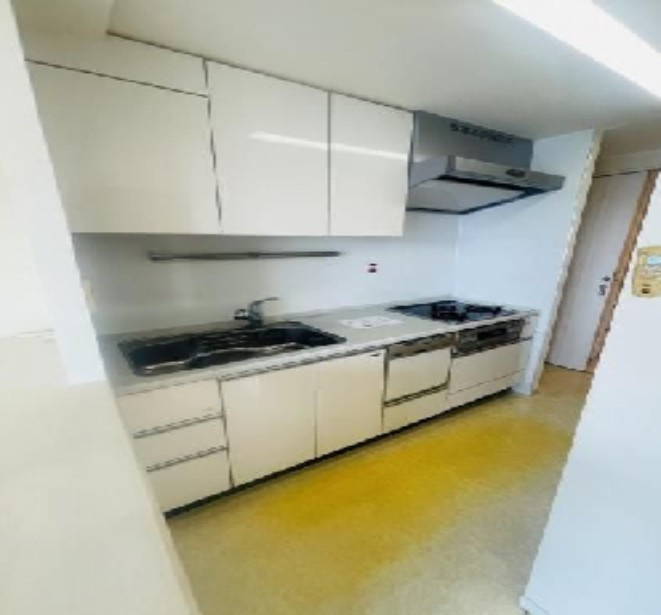 小山市駅東通り1丁目　中古マンション　グランテムスクエアのキッチン