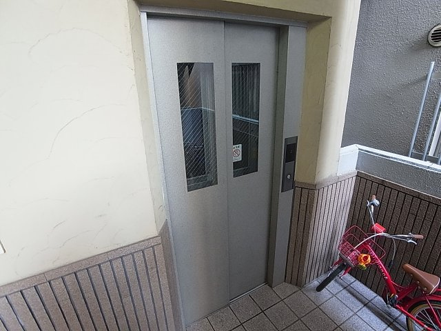 神戸市兵庫区湊川町８丁目の賃貸マンションのその他共用部分|エレベーター完備してます