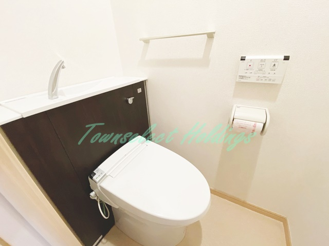 藤沢市弥勒寺１丁目の賃貸マンションのトイレ|清潔感のあるトイレです