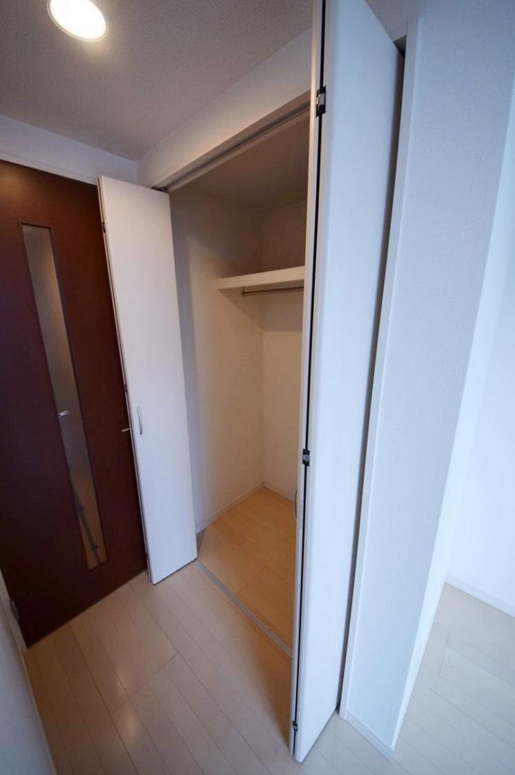 川口市並木２丁目の賃貸マンションの収納