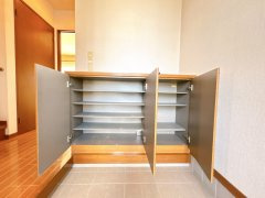守谷市美園5丁目の玄関|【リフォーム中7/12更新】