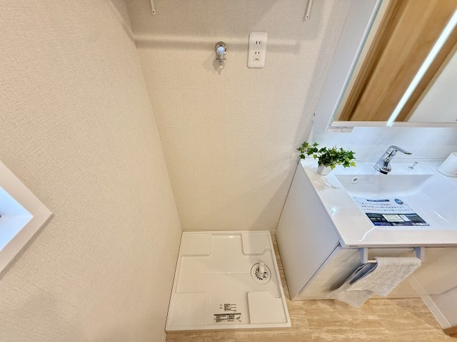 ライオンズマンション左京山のランドリースペース