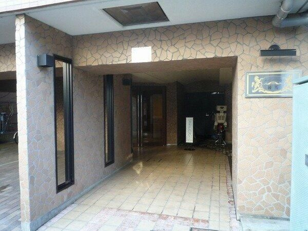 ロイヤルアメニティー練馬のエントランス