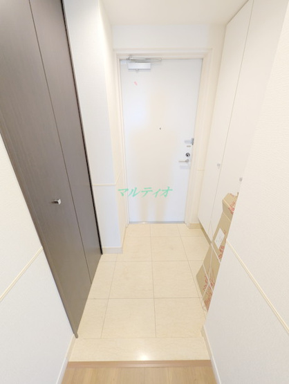 【玄関】 | ROYAL PARKS TOWER MINAMISENJU