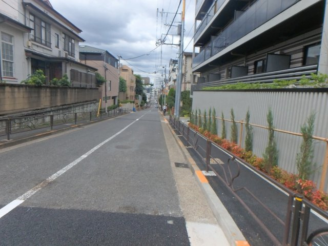 プラート宮坂の駐車場