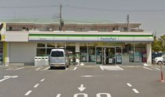 龍ケ崎市久保台2丁目　中古戸建の周辺|【コンビニ】ファミリーマート 龍ケ崎久保台店様600ｍ（徒歩8分/車2分）。