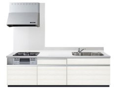 龍ケ崎市久保台2丁目　中古戸建の内観：施工例|【同仕様画像】キッチンは新品に交換いたします。吊戸棚もあるので食器や炊事用品をしまう場所にも困りにくいですね。人工大理石のワークトップで日々のお料理も楽しめそうです。