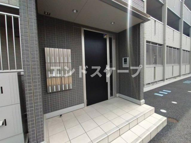 サンライフ藤家のエントランス|高崎、前橋のお部屋探しはエンドスケープまで！お客様の理想お聞かせ下さい♪
