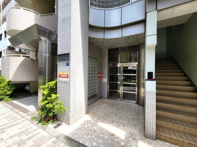 【エントランス】 | チェレスタT小金井
