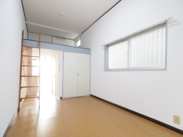ハムリットの内装