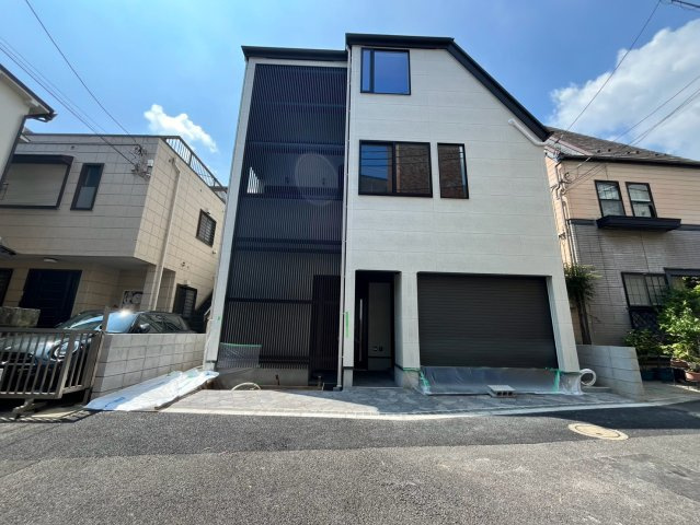 文京区向丘　デザイナーズ住宅の外観