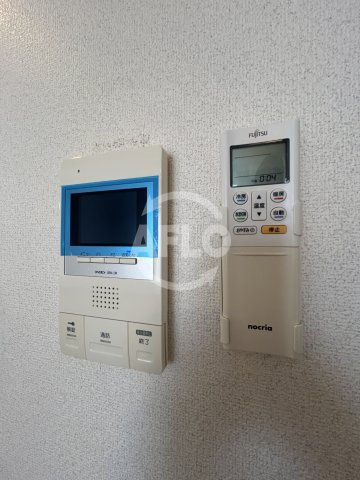 TOYOTOMi STAY Premium 梅田西の設備|UMEDA ISLAND RESIDENCE　モニター付きインターホン