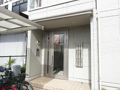 サンフレール水尾のエントランス