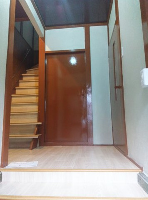 【玄関】 | 甲田2丁目貸家
