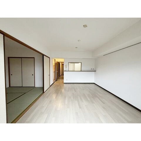 藤沢市大鋸の賃貸マンションの居間・リビング