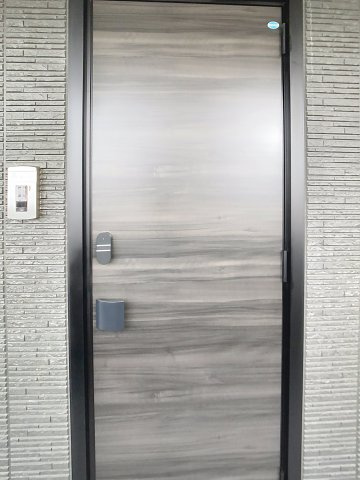 コア八日町のバルコニー