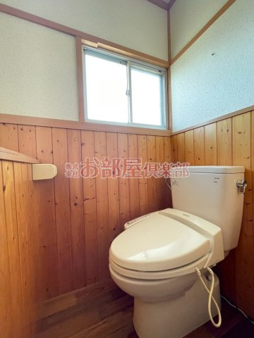 第一平田荘のトイレ|ゆったりとした空間のトイレです