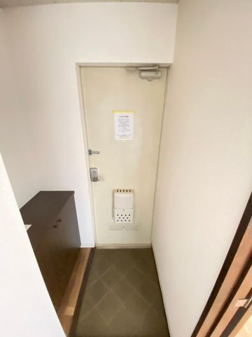 【玄関】