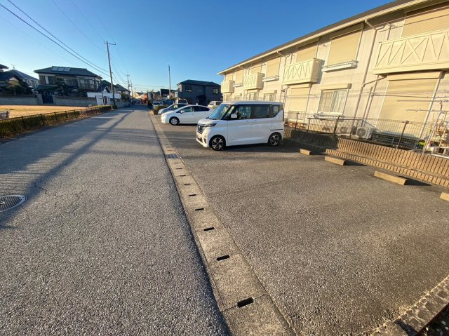 【駐車場】