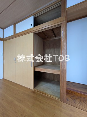 【内装】 | 元和泉2丁目貸家 | 6帖収納