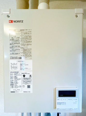 北見市広明町１９８番地８　中古売家の発電・温水設備|【リフォーム済】新品の壁かけ石油給湯器に交換いたしました。消耗品ですので、新品に交換されていると安心でうれしいですね。