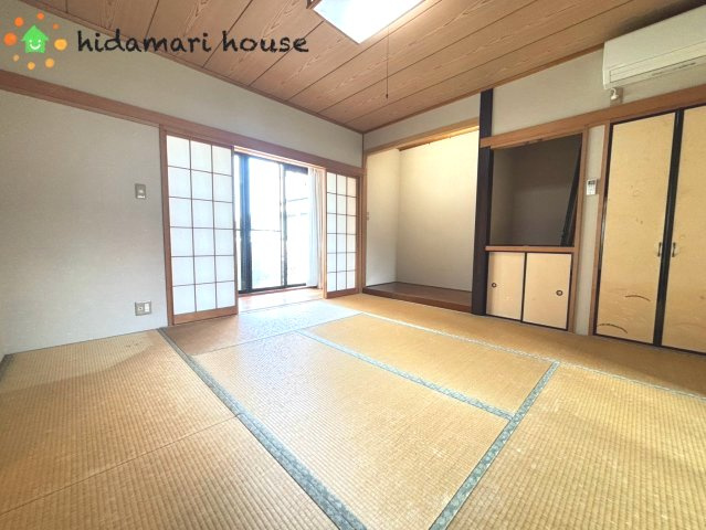 鴻巣市箕田　中古二世帯住宅の和室