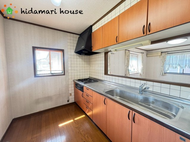 鴻巣市箕田　中古二世帯住宅のキッチン|2F