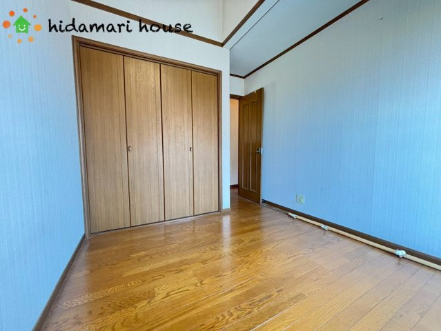 鴻巣市箕田　中古二世帯住宅の内装