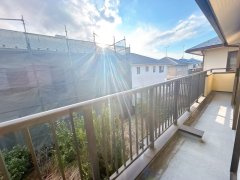 龍ケ崎市平台1丁目　中古戸建のバルコニー|【リフォーム中6/5更新】バルコニー写真。バルコニーは塗装を行います。