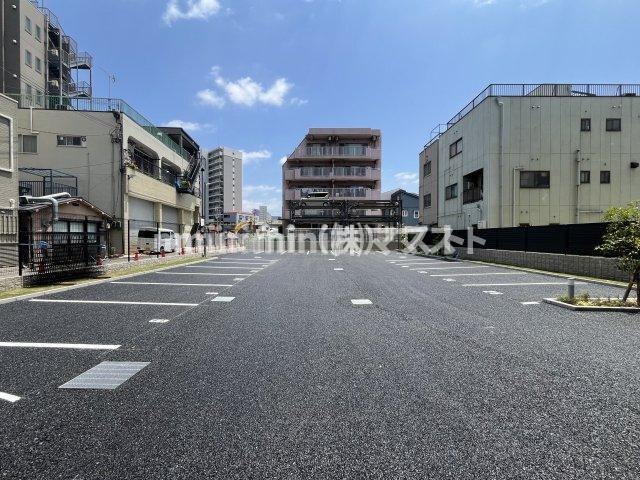 プレサンス大正フレンジの駐車場