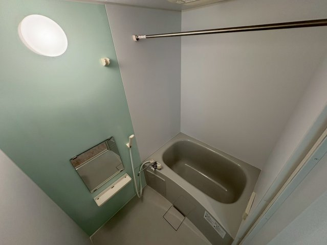 豊中市本町１丁目の賃貸マンションの浴室
