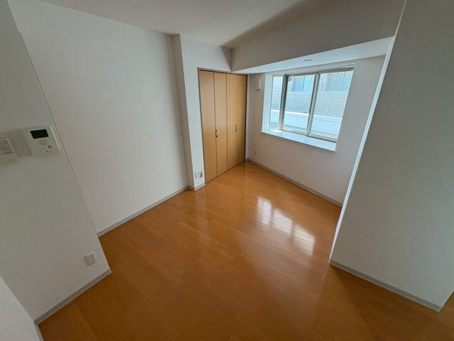 豊中市本町１丁目の賃貸マンションの居間・リビング
