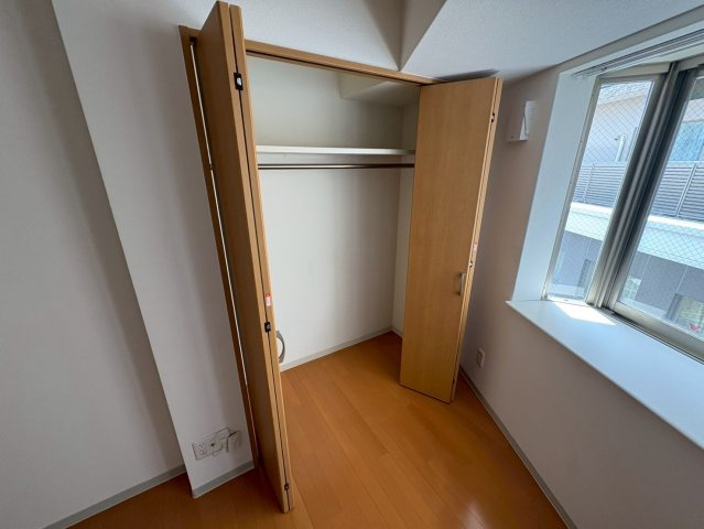 豊中市本町１丁目の賃貸マンションの収納