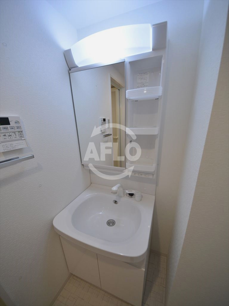 S-RESIDENCE緑橋駅前の独立洗面台|S-RESIDENCE緑橋駅前　独立洗面台