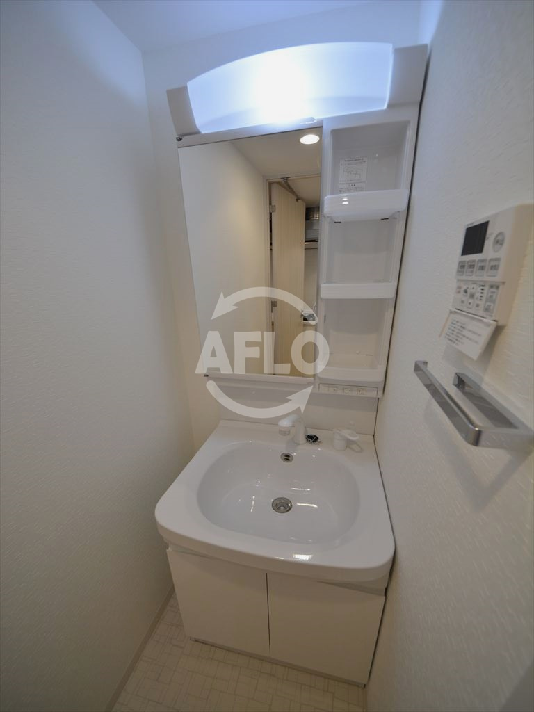 S-RESIDENCE緑橋駅前の独立洗面台|S-RESIDENCE緑橋駅前　独立洗面台