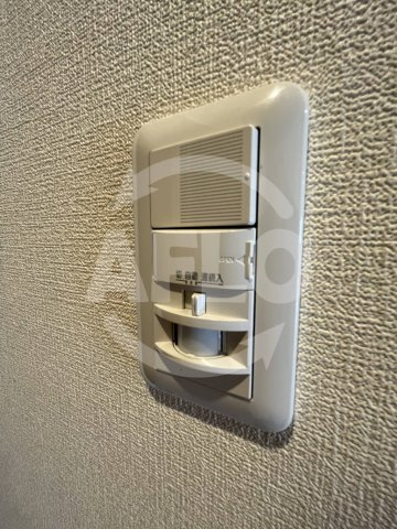レインボーコート南堀江の設備|レインボーコート南堀江　人感センサー
