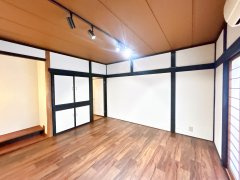 牛久市猪子町　中古戸建の洋室
