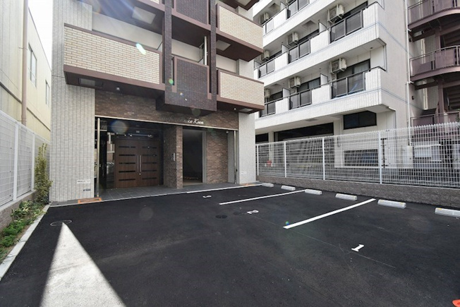 【駐車場】ファーストフィオーレ江坂公園