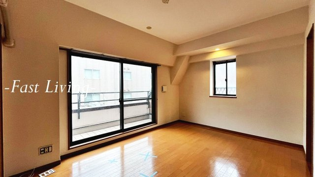 ユーキメゾン一番町の居間・リビング|おしゃれな居間です