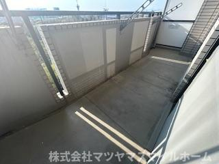 【バルコニー】 | ロイヤル鶴見