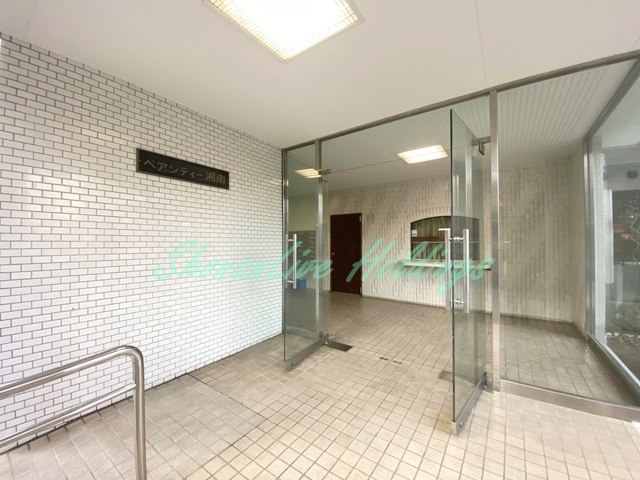 藤沢市湘南台２丁目の賃貸マンションのエントランス|毎日通るエントランス♪
